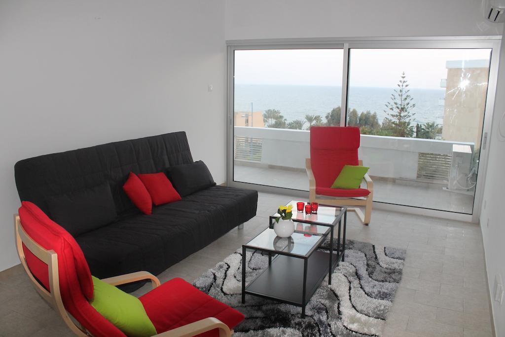 Anemos Apartments Лимасол Экстерьер фото