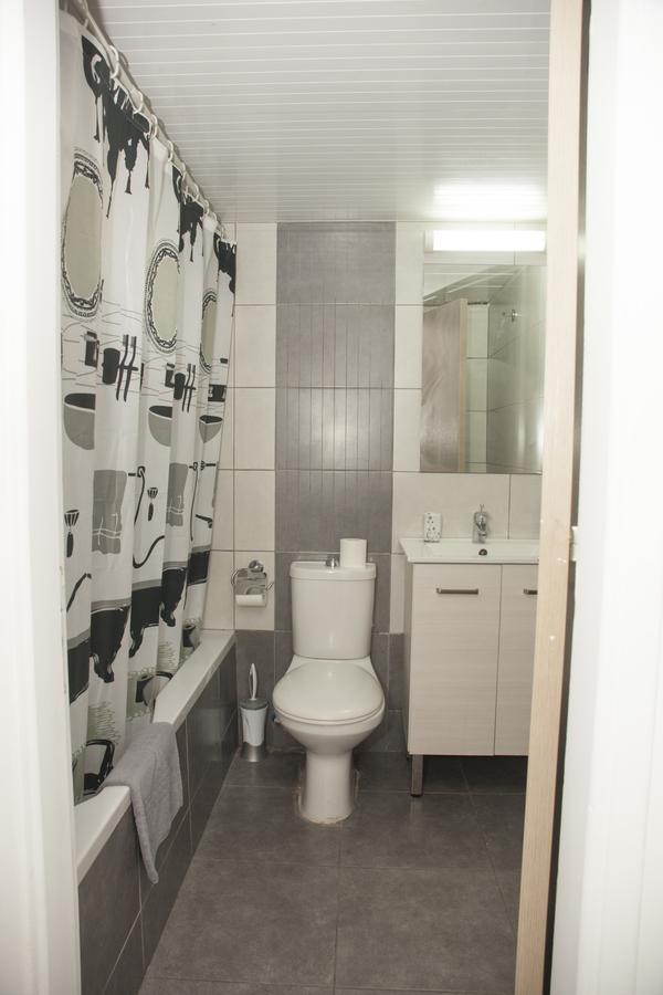 Anemos Apartments Лимасол Экстерьер фото
